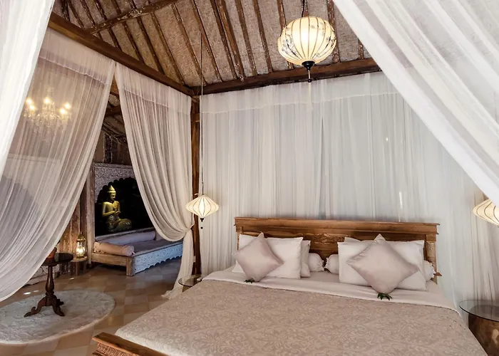 Villa Figtree 2br Padang Padang Beach,